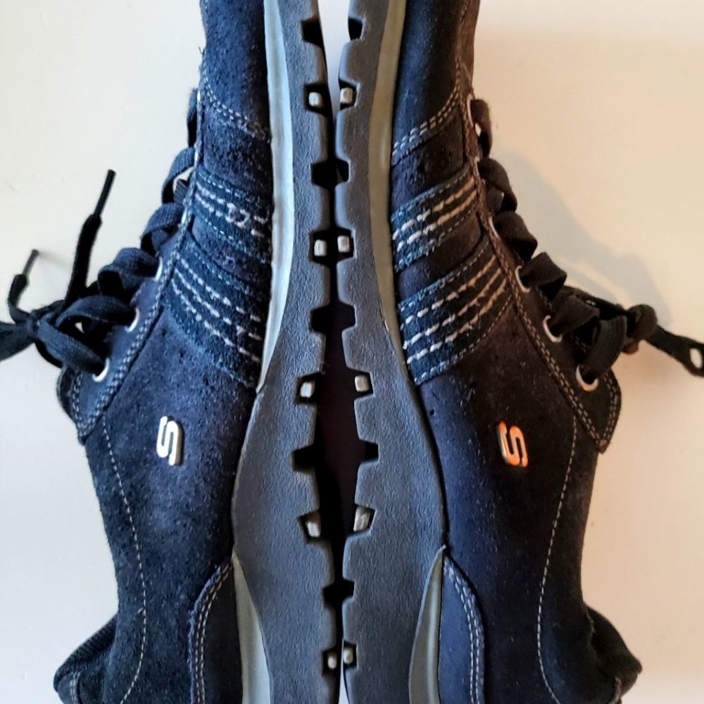 Skechers work shoe sz 11 well loved